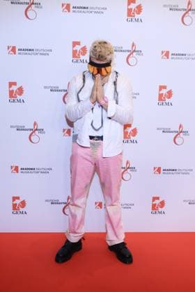 27.02.2025 , Ski Aggu auf dem roten Teppich zum Deutscher Musikautorenpreis 2025, The Ritz-Carlton, Berlin, Berlin