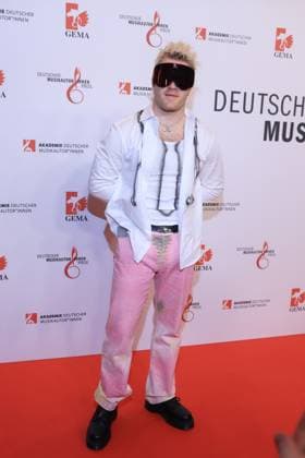 27.02.205, Ski Aggu auf dem roten Teppich zum Deutscher Musikautorenpreis 2025, The Ritz-Carlton, Berlin, Berlin