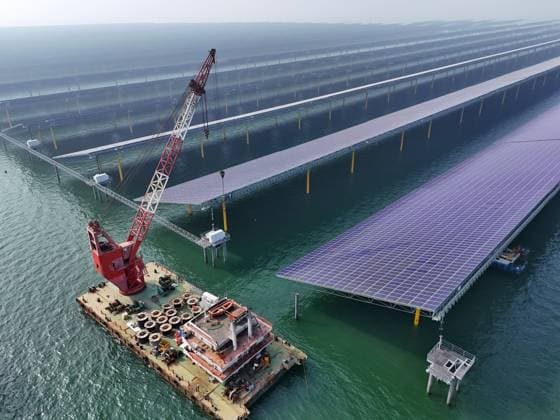 News Themen der Woche KW09 News Bilder des Tages China Offshore Solar Farm A view of a 400mW offshore solar farm run by China General Nuclear Power Group in Zhaoyuan in east China s Shandong province Friday, Feb. 28, 2025. The project is planned to take up 644 hectares of sea surface in Laizhou Bay., Credit:TANG KE Avalon CHINA, SHANDONG, ZHAOYUAN  Copyright: xTANGxKEx xAvalonx 0970136865