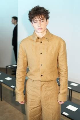 Milan, Italy: Milan, Milan Women s Fashion Week: Fall Winter 2025 26 - Tod s fashion show - front row - In the photo: Bach Buquen Milan Italy  - ZUMAp169 20250228_zea_p169_633 Copyright: xRiccardoxGIordanox