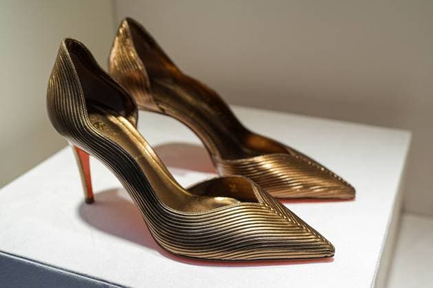 Milan, Italy: Milan, Milan Women s Fashion Week: Fall Winter 2025 26 - Santoni Presentation - Details - In the photo: details Milan Italy  - ZUMAp169 20250228_zea_p169_762 Copyright: xRiccardoxGIordanox
