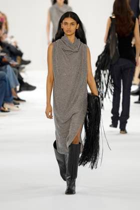Sportmax Ready to wear fall winter 2025:26 MILAN February 2025 Sportmax Ready to wear fall winter 2025:26 MILAN February 2025, Credit:Zeppelin Avalon  Copyright: xZeppelinx xAvalonx 0970144680