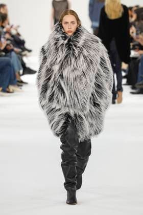 Sportmax Ready to wear fall winter 2025:26 MILAN February 2025 Sportmax Ready to wear fall winter 2025:26 MILAN February 2025, Credit:Zeppelin Avalon  Copyright: xZeppelinx xAvalonx 0970144933