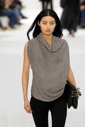 Sportmax Ready to wear fall winter 2025:26 MILAN February 2025 Sportmax Ready to wear fall winter 2025:26 MILAN February 2025, Credit:Zeppelin Avalon  Copyright: xZeppelinx xAvalonx 0970144736