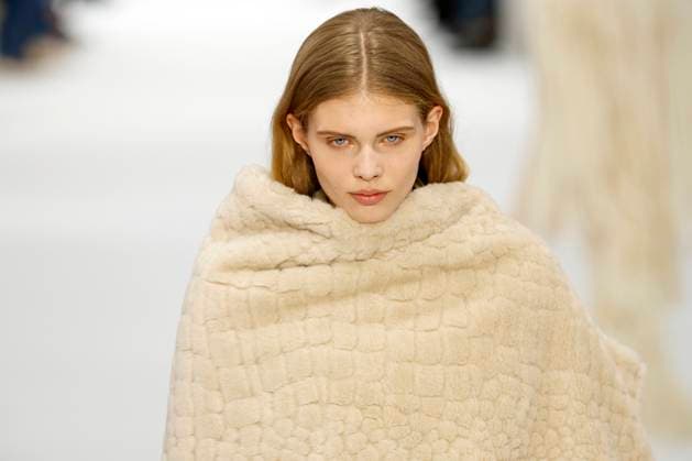 Sportmax Ready to wear fall winter 2025:26 MILAN February 2025 Sportmax Ready to wear fall winter 2025:26 MILAN February 2025, Credit:Zeppelin Avalon  Copyright: xZeppelinx xAvalonx 0970146339