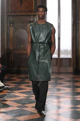 Milan, Milan Women s Fashion Week: Fall Winter 2025 - Women s Fashion, Fall Winter 2025.- Institution by Galib Gassanoff fashion show - catwalk. in the photo: model  Copyright: xSimonaxChiocciax xipa-agency.netx xSimonaxChiocciax IPA_Agency_IPA54709229