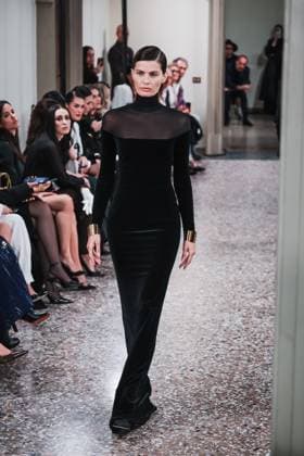 Milan, Milan Women s Fashion Week: Fall Winter 2025 - Women s Fashion, Fall Winter 2025 - Elisabetta Franchi Fashion Show - Catwalk. In the photo: Model Isabeli Fontana  Copyright: xAlessandroxBremecx xipa-agency.netx xx IPA_Agency_IPA54712934