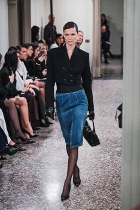 Milan, Milan Women s Fashion Week: Fall Winter 2025 - Women s Fashion, Fall Winter 2025 - Elisabetta Franchi Fashion Show - Catwalk. In the photo: Model  Copyright: xAlessandroxBremecx xipa-agency.netx xx IPA_Agency_IPA54713173