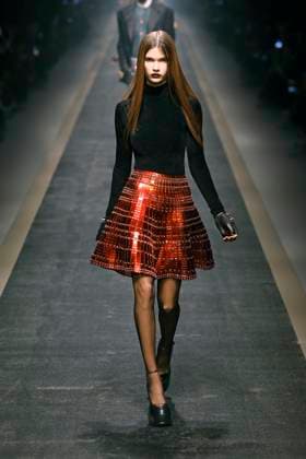 Versace Ready to wear fall winter 2025:26 MILAN February 2025 Versace Ready to wear fall winter 2025:26 MILAN February 2025, Credit:Zeppelin Avalon  Copyright: xZeppelinx xAvalonx 0970443867