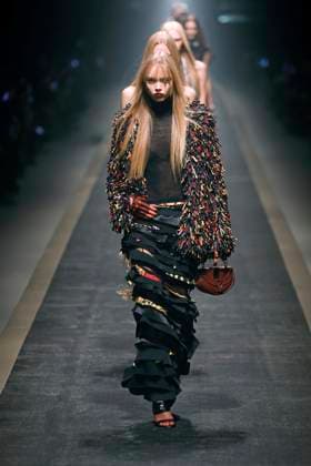 Versace Ready to wear fall winter 2025:26 MILAN February 2025 Versace Ready to wear fall winter 2025:26 MILAN February 2025, Credit:Zeppelin Avalon  Copyright: xZeppelinx xAvalonx 0970444113