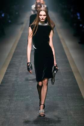 Versace Ready to wear fall winter 2025:26 MILAN February 2025 Versace Ready to wear fall winter 2025:26 MILAN February 2025, Credit:Zeppelin Avalon  Copyright: xZeppelinx xAvalonx 0970444252