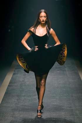 Versace Ready to wear fall winter 2025:26 MILAN February 2025 Versace Ready to wear fall winter 2025:26 MILAN February 2025, Credit:Zeppelin Avalon  Copyright: xZeppelinx xAvalonx 0970444617