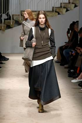 Tods Ready to wear fall winter 2025:26 MILAN February 2025 Tods Ready to wear fall winter 2025:26 MILAN February 2025, Credit:Zeppelin Avalon  Copyright: xZeppelinx xAvalonx 0970445617
