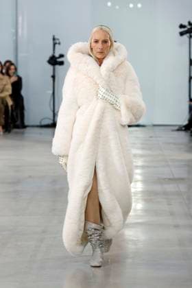Giuseppe di Morabito Ready to wear fall winter 2025:26 MILAN February 2025 Giuseppe di Morabito Ready to wear fall winter 2025:26 MILAN February 2025, Credit:Zeppelin Avalon  Copyright: xZeppelinx xAvalonx 0970449551