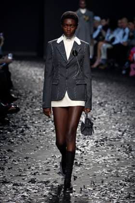 Moschino Ready to wear fall winter 2025:26 MILAN February 2025 Moschino Ready to wear fall winter 2025:26 MILAN February 2025, Credit:Zeppelin Avalon  Copyright: xZeppelinx xAvalonx 0970452926