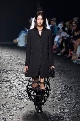 Moschino Ready to wear fall winter 2025:26 MILAN February 2025 Moschino Ready to wear fall winter 2025:26 MILAN February 2025, Credit:Zeppelin Avalon  Copyright: xZeppelinx xAvalonx 0970459554