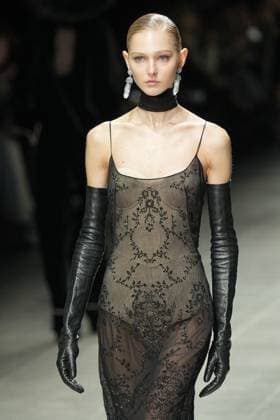 Milan, Milan Women s Fashion Week: Fall Winter 2025 26 - Ermanno Scervino Fashion Show - Fashion Show Milan, Milan Women s Fashion Week: Fall Winter 2025 26 - Women s Fashion, Fall Winter 2025 26 - Ermanno Scervino fashion show - fashion show in the photo: Model MILAN Italy  Copyright: xIPA ABACAx