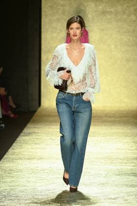 Milan, Milan Women s Fashion Week: Fall Winter 2025 - Luisa Spagnoli Fashion Show - Catwalk Milan, Milan Women s Fashion Week: Fall Winter 2025 - Women s Fashion, Fall Winter 2025.- Luisa Spagnoli fashion show - catwalk. in the photo: model MILAN Italy  Copyright: xIPA ABACAx