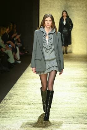 Milan, Milan Women s Fashion Week: Fall Winter 2025 - Luisa Spagnoli Fashion Show - Catwalk Milan, Milan Women s Fashion Week: Fall Winter 2025 - Women s Fashion, Fall Winter 2025.- Luisa Spagnoli fashion show - catwalk. in the photo: model MILAN Italy  Copyright: xIPA ABACAx