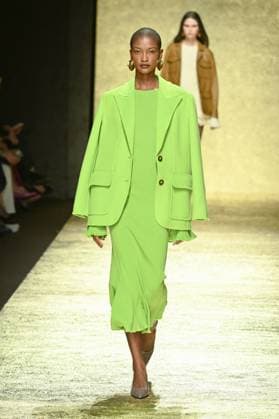 MFW - Luisa Spagnoli Runway A model walks the runway at the Luisa Spagnoli fashion show during the Milan Fashion Week - Womenswear Fall Winter 2025 2026 on March 1, 2025 in Milan, Italy. Photo by Simona Chioccia IPA ABACAPRESS.COM Milan Italy  Copyright: xChiocciaxSimona IPA ABACAx