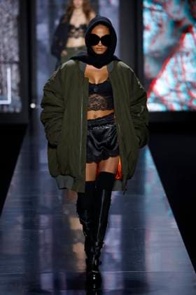 Dolce & Gabbana Ready to wear fall winter 2025:26 MILAN February 2025 Dolce & Gabbana Ready to wear fall winter 2025:26 MILAN February 2025, Credit:Zeppelin Avalon  Copyright: xZeppelinx xAvalonx 0970677953