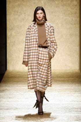 Luisa Spagnoli Ready to wear fall winter 2025:26 MILAN February 2025 Luisa Spagnoli Ready to wear fall winter 2025:26 MILAN February 2025, Credit:Zeppelin Avalon  Copyright: xZeppelinx xAvalonx 0970677396