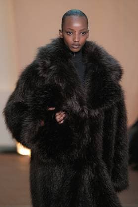 Milan, Milan Women s Fashion Week: Fall Winter 2025 26 - MSGM Fashion Show - Catwalk Milan, Milan Women s Fashion Week: Fall Winter 2025 26 - Women s Fashion, Fall Winter 2025 26 - MSGM fashion show - catwalk in the photo: Model MILAN Italy  Copyright: xIPA ABACAx