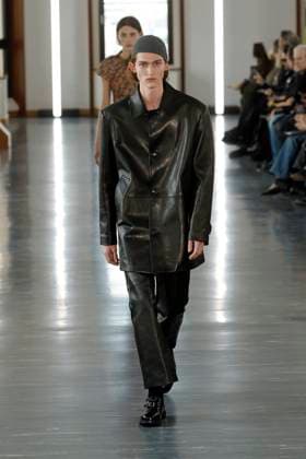 BALLY Ready to wear fall winter 2025:26 MILAN February 2025 BALLY Ready to wear fall winter 2025:26 MILAN February 2025, Credit:Zeppelin Avalon  Copyright: xZeppelinx xAvalonx 0970721610