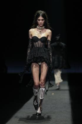 Milan, Milan Women s Fashion Week: Fall Winter 2025 26 - Women s Fashion, Fall Winter 2025 26 - Aniye Records fashion show - catwalk in the photo: Model  Copyright: xRiccardoxGIordanox xipa-agency.netx xRiccardoxGiordanox IPA_Agency_IPA54762265