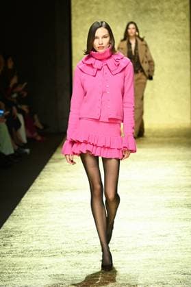 Milan, Milan Women s Fashion Week: Fall Winter 2025 - Women s Fashion, Fall Winter 2025.- Luisa Spagnoli fashion show - catwalk. in the photo: model  Copyright: xSimonaxChiocciax xipa-agency.netx xSimonaxChiocciax IPA_Agency_IPA54763951