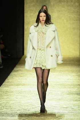 Milan, Milan Women s Fashion Week: Fall Winter 2025 - Women s Fashion, Fall Winter 2025.- Luisa Spagnoli fashion show - catwalk. in the photo: model  Copyright: xSimonaxChiocciax xipa-agency.netx xSimonaxChiocciax IPA_Agency_IPA54763975