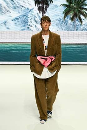 Milan, Milan Women s Fashion Week: Fall Winter 2025 - Women s Fashion, Fall Winter 2025.- Fiorucci fashion show - catwalk. in the photo: model  Copyright: xSimonaxChiocciax xipa-agency.netx xSimonaxChiocciax IPA_Agency_IPA54766218