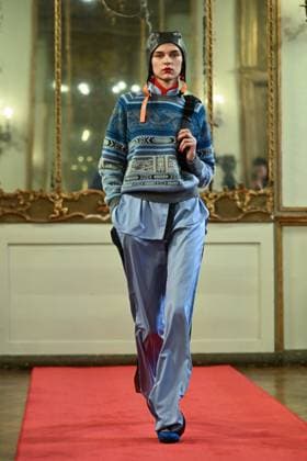 Milan, Milan Women s Fashion Week: Fall Winter 2025 - Women s Fashion, Fall Winter 2025.- Hui fashion show - catwalk. in the photo: model  Copyright: xSimonaxChiocciax xipa-agency.netx xSimonaxChiocciax IPA_Agency_IPA54783476