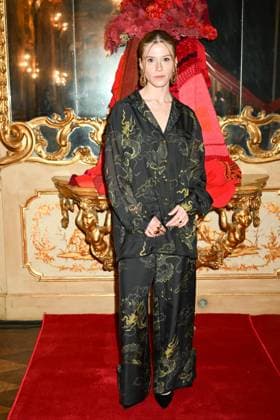 Milan, Italy: Milan, Milan Women s Fashion Week: Fall Winter 2025 - Women s Fashion, Fall Winter 2025.- Hui fashion show - guests. in the photo: Giulia Fondati Milan Italy  - ZUMAp169 20250302_zea_p169_259 Copyright: xSimonaxChiocciax