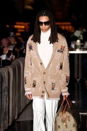 Philipp Plein Ready to wear fall winter 2025:26; MILAN March 2025 Philipp Plein Ready to wear fall winter 2025:26; MILAN March 2025, Credit:Zeppelin Avalon  Copyright: xZeppelinx xAvalonx 0970816110