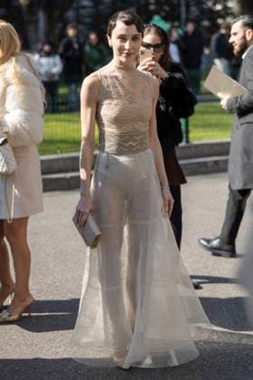 MFW - Arani’s Arrivals Mary Leest arrives to Arani’s fashion show during the Milan Fashion Week - Womenswear Fall Winter 2025 2026 on March 2nd, 2025 in Milan, Italy. Photo by Marco Piovanotto ABACAPRESS.COM Milan Italy  Copyright: xPiovanottoxMarco ABACAx
