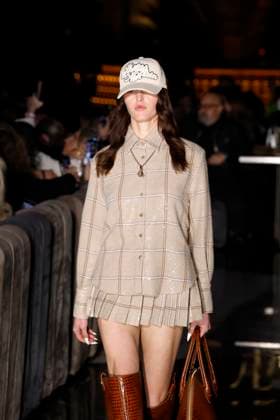 Philipp Plein Ready to wear fall winter 2025:26; MILAN March 2025 Philipp Plein Ready to wear fall winter 2025:26; MILAN March 2025, Credit:Zeppelin Avalon  Copyright: xZeppelinx xAvalonx 0970816186