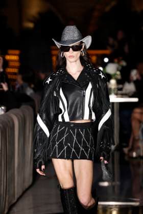 Philipp Plein Ready to wear fall winter 2025:26; MILAN March 2025 Philipp Plein Ready to wear fall winter 2025:26; MILAN March 2025, Credit:Zeppelin Avalon  Copyright: xZeppelinx xAvalonx 0970815747