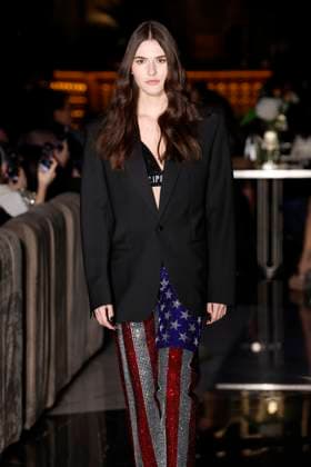Philipp Plein Ready to wear fall winter 2025:26; MILAN March 2025 Philipp Plein Ready to wear fall winter 2025:26; MILAN March 2025, Credit:Zeppelin Avalon  Copyright: xZeppelinx xAvalonx 0970816644
