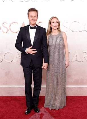 (L-R) Edward Norton and Shauna Robertson arrive on the red carpet for the 97th Academy Awards in the Hollywood section of Los Angeles on Sunday, March 2, 2025.  LAP20250302779 JOHNxANGELILLO