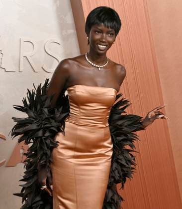 Anok Yai arrives on the red carpet for the 97th Academy Awards in the Hollywood section of Los Angeles on Sunday, March 2, 2025.  LAP20250302368 JIMxRUYMEN