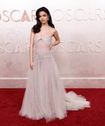 Rachel Zegler arrives on the red carpet for the 97th Academy Awards in the Hollywood section of Los Angeles on Sunday, March 2, 2025.  LAP20250302821 JOHNxANGELILLO