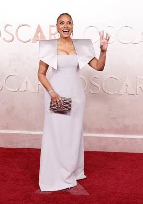 Ava DuVernay arrives on the red carpet for the 97th Academy Awards in the Hollywood section of Los Angeles on Sunday, March 2, 2025.  LAP20250302839 JOHNxANGELILLO