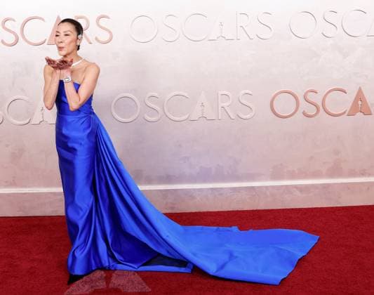 Michelle Yeoh arrives on the red carpet for the 97th Academy Awards in the Hollywood section of Los Angeles on Sunday, March 2, 2025.  LAP20250302856 JOHNxANGELILLO