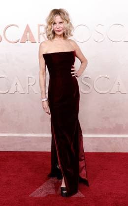 Meg Ryan arrives on the red carpet for the 97th Academy Awards in the Hollywood section of Los Angeles on Sunday, March 2, 2025.  LAP20250302864 JOHNxANGELILLO