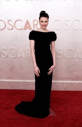 97. OSCARS Academy Awards, Die schönsten Outfits Margaret Qualley arrives on the red carpet for the 97th Academy Awards in the Hollywood section of Los Angeles on Sunday, March 2, 2025.  LAP20250302873 JOHNxANGELILLO