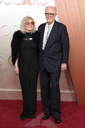 John Lithgow mit Ehefrau Mary Yeager bei der Oscar Verleihung 2025 97th Annual Academy Awards im Dolby Theatre. Los Angeles, 02.03.2025
