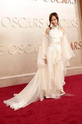 Linda Dong bei der Oscar Verleihung 2025 97th Annual Academy Awards im Dolby Theatre. Los Angeles, 02.03.2025
