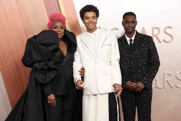 Aunjanue Ellis-Taylor, Brandon Wilson und Ethan Herisse bei der Oscar Verleihung 2025 97th Annual Academy Awards im Dolby Theatre. Los Angeles, 02.03.2025