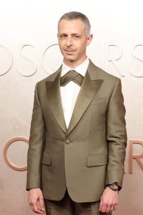 USA - 97th Annual Academy Awards - Los Angeles LOS ANGELES - MAR 2: Jeremy Strong at the 97th Annual Academy Awards at the Dolby Theater on March 2, 2025 in Los Angeles, CA Los Angeles CA USA  Copyright: xHPAx xHutchinsxPhotox